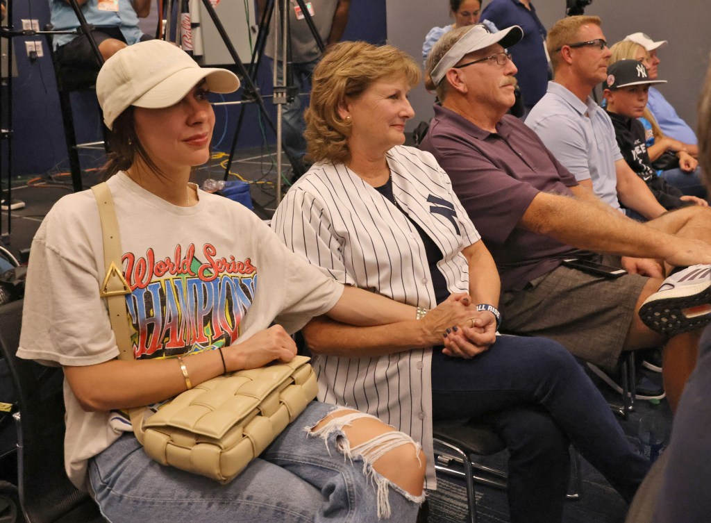 Aaron Judge's Historic Night: Yankees Set New Home Run Record In 2025 Aaron Judge's Historic Night: Yankees Set New Home Run Record In 2025
