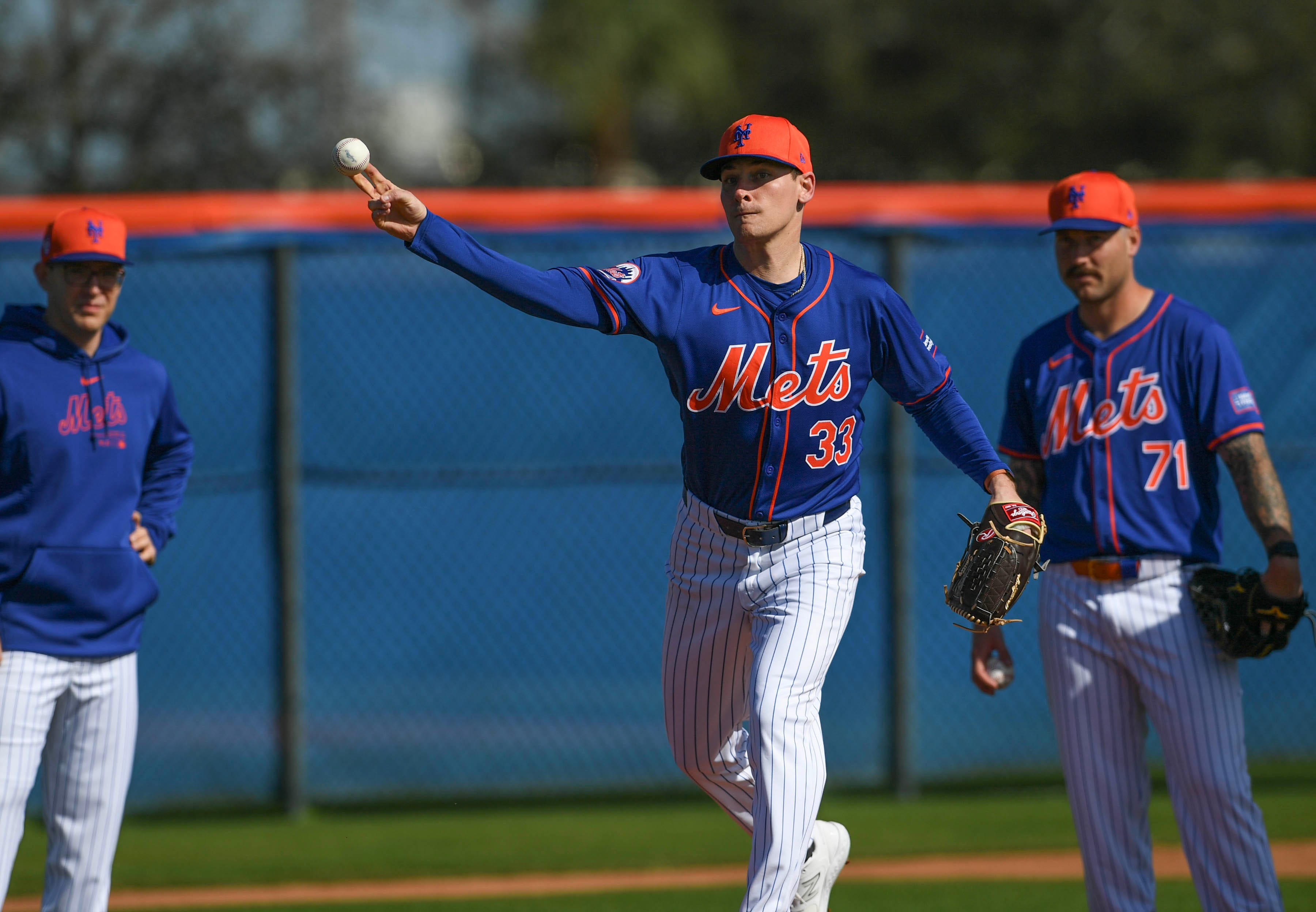 Analyzing The Mets' Spring Training Performance: Week 1 Roster Projections Analyzing The Mets' Spring Training Performance: Week 1 Roster Projections