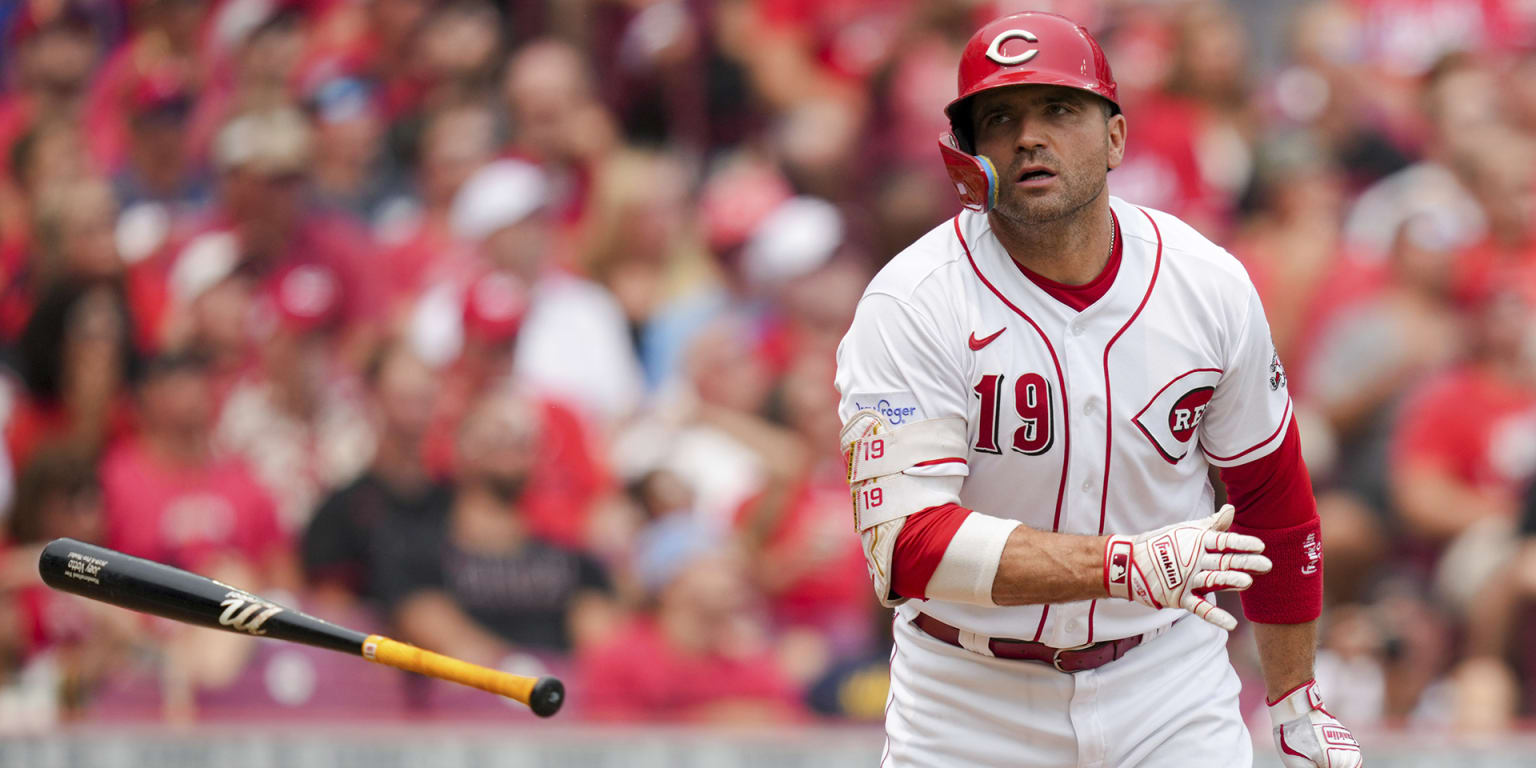 Brewers Defeat Reds Despite Cincinnati's Offensive Revival Brewers Defeat Reds Despite Cincinnati's Offensive Revival
