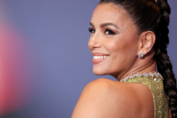 Fisherman's Stew: A World-Class Chef's Recipe Wins Over Eva Longoria Fisherman's Stew: A World-Class Chef's Recipe Wins Over Eva Longoria