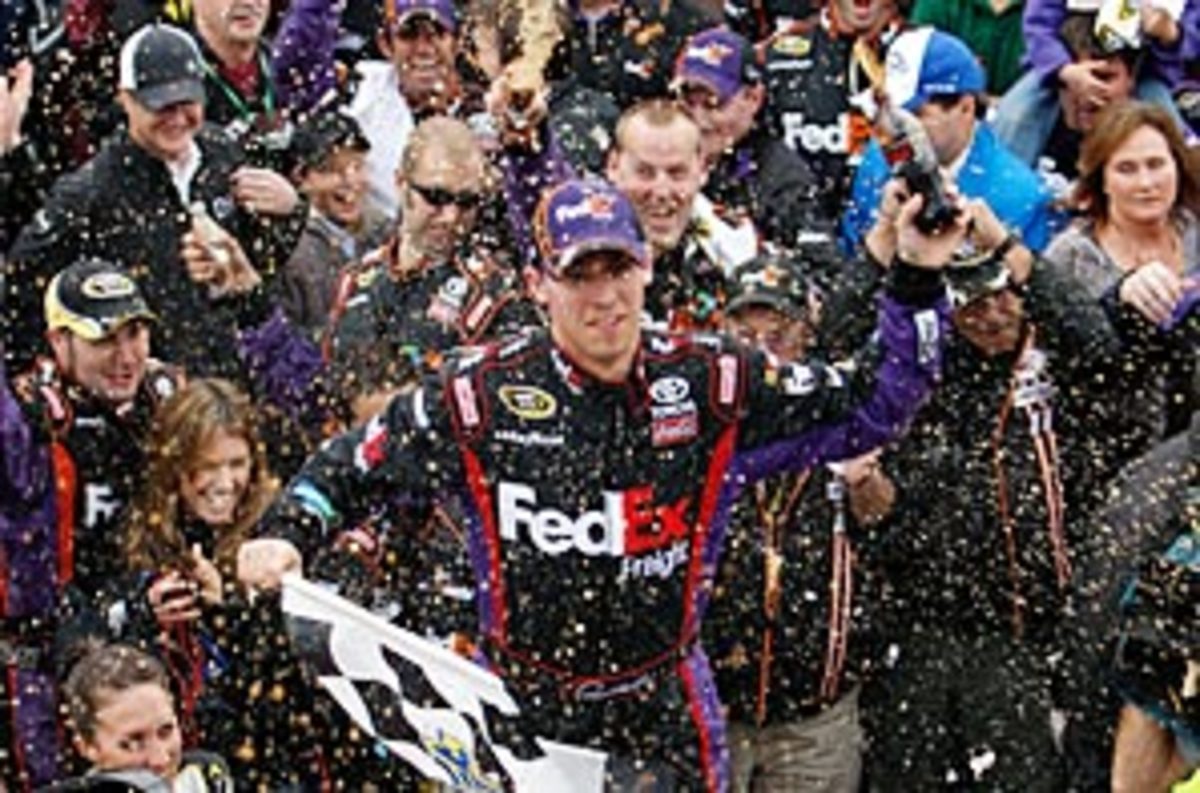 Hamlin's Martinsville Victory Breaks Dry Spell Hamlin's Martinsville Victory Breaks Dry Spell