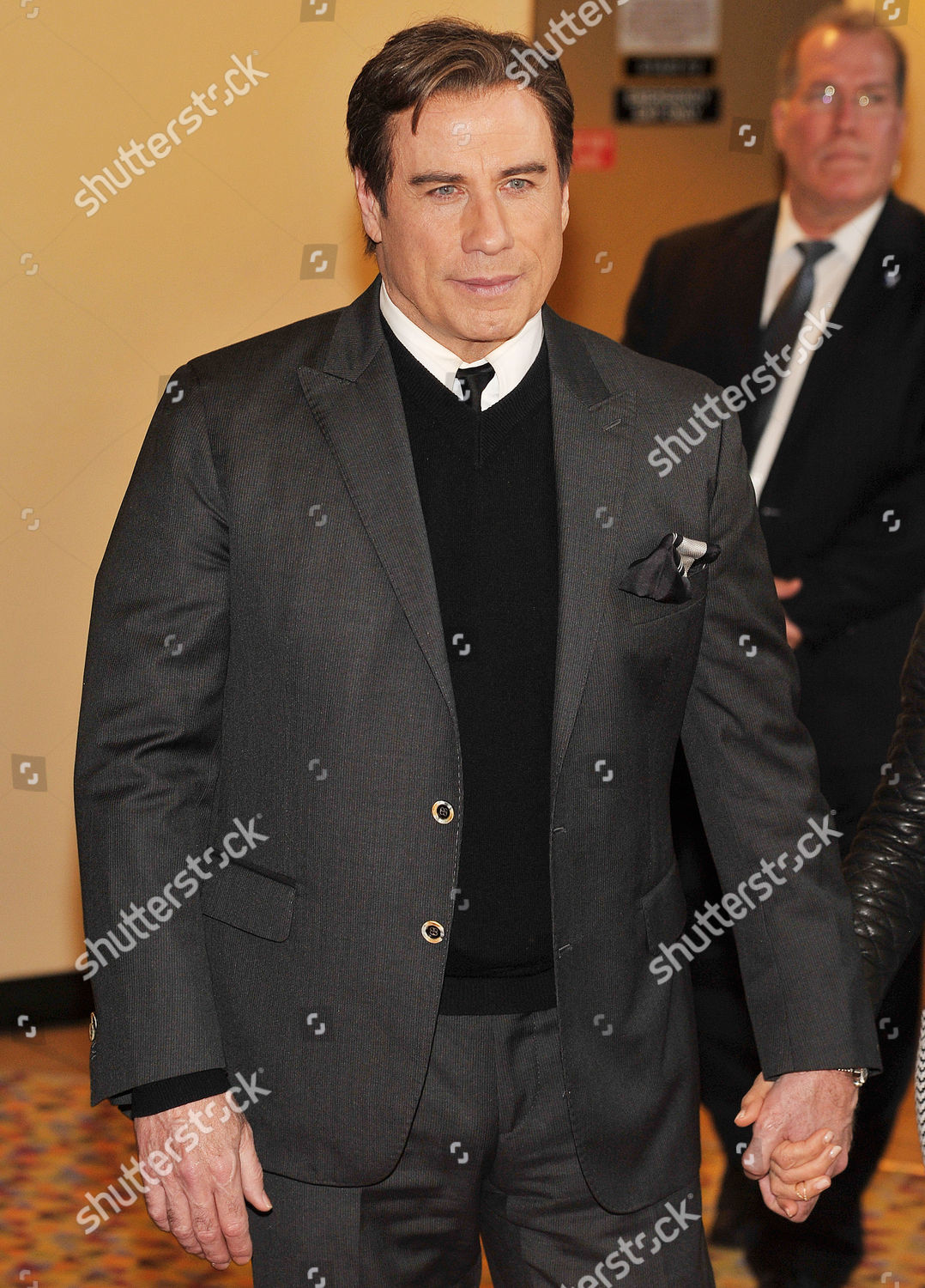 John Travolta Clarifies Bedroom Photo Shared On Social Media John Travolta Clarifies Bedroom Photo Shared On Social Media