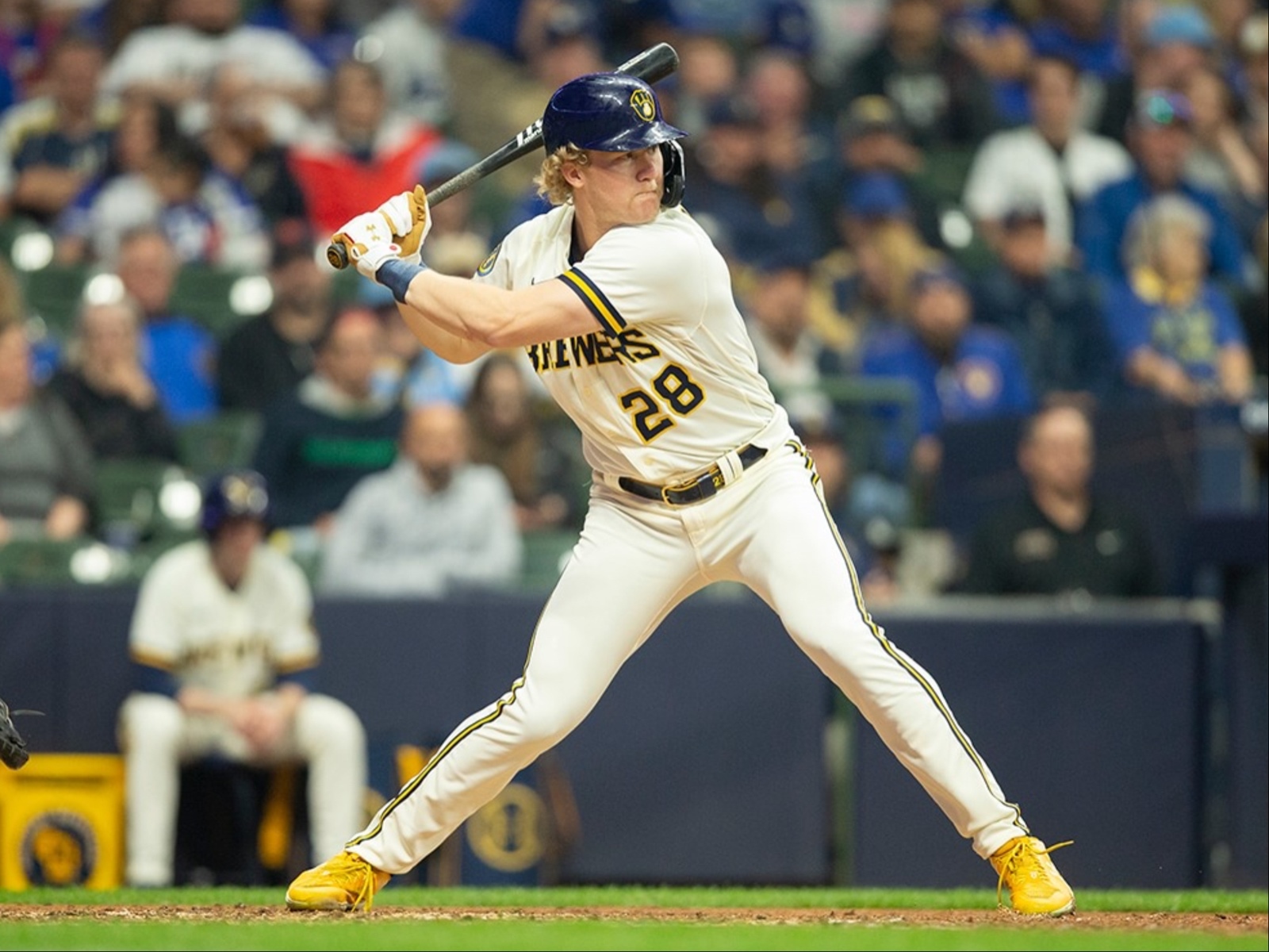Royals' Dominant 11-1 Victory In Brewers' Home Opener Royals' Dominant 11-1 Victory In Brewers' Home Opener