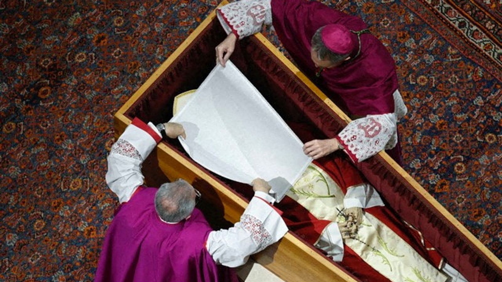 Trump's Presence At Pope Benedict's Funeral: Politics And Papal Rites Intertwined Trump's Presence At Pope Benedict's Funeral: Politics And Papal Rites Intertwined